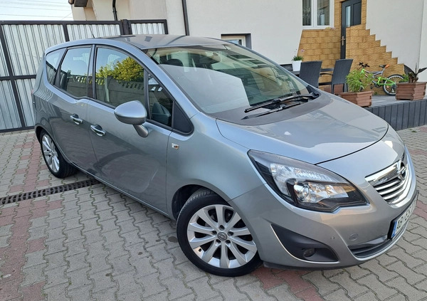 Opel Meriva cena 24800 przebieg: 173500, rok produkcji 2011 z Jarocin małe 232